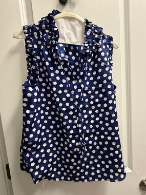 NWOT kate spade Navy and White Polka Ruffle V-Neck Sleeveless Top